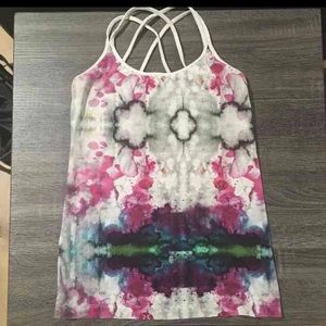 Lululemon tank